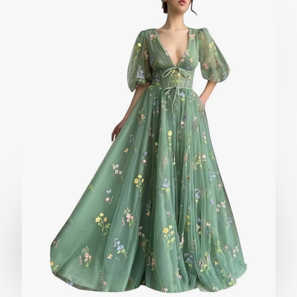 Floral Embroidered Tulle Tea-Length Dress